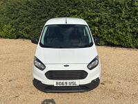 FORD TRANSIT COURIER